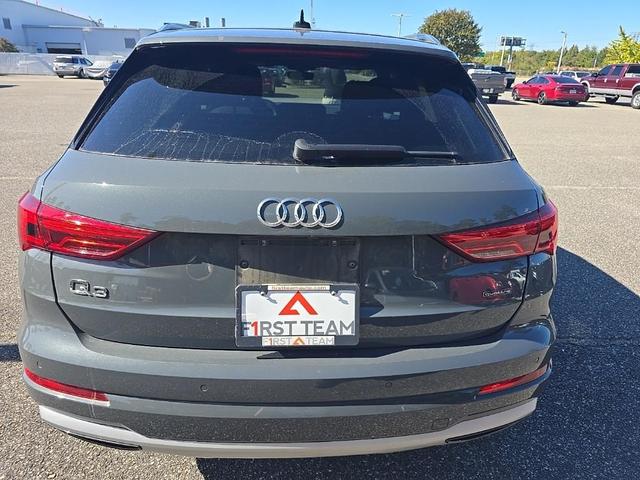 2022 audi q3 40 premium