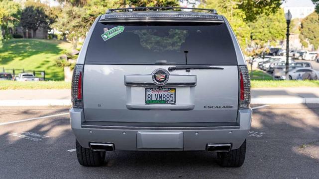 2014 cadillac escalade premium
