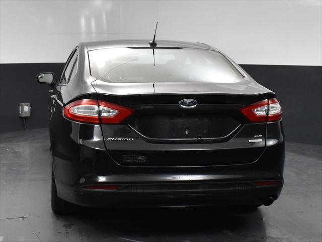 2015 ford fusion se
