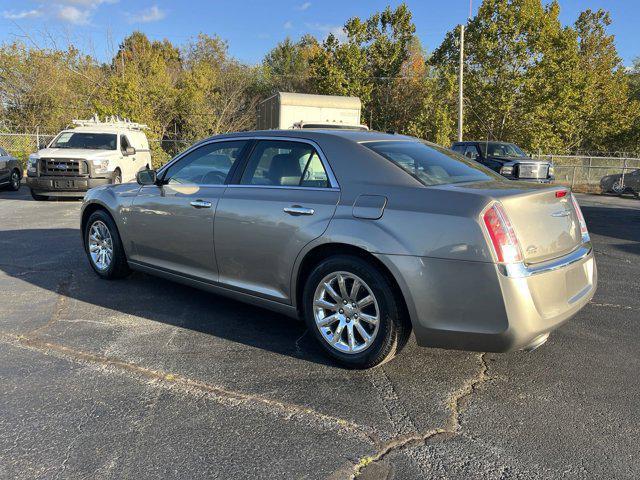 2014 chrysler 300c base