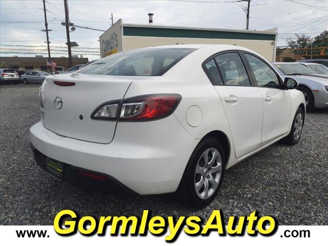 2011 mazda mazda3 s sport