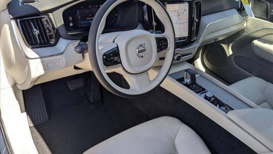 2025 Volvo XC60