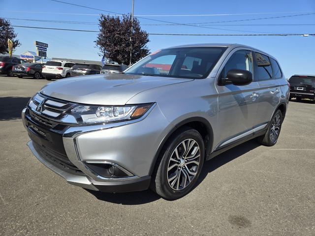 2018 mitsubishi outlander se