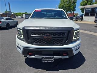 2023 Nissan Titan pro-4x