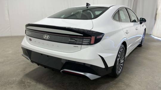 new 2024 hyundai sonata hybrid sel fwd