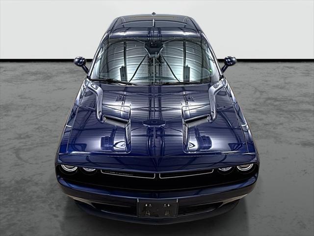 2015 dodge challenger r/t plus