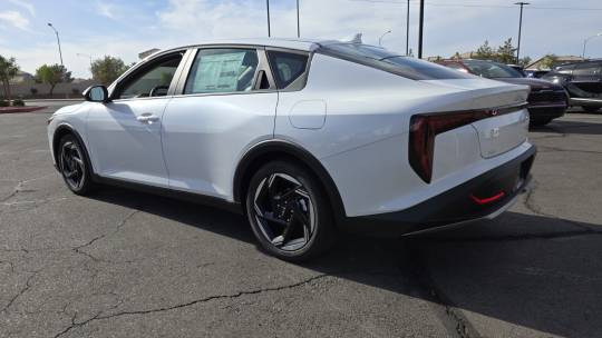 2025 Kia K4