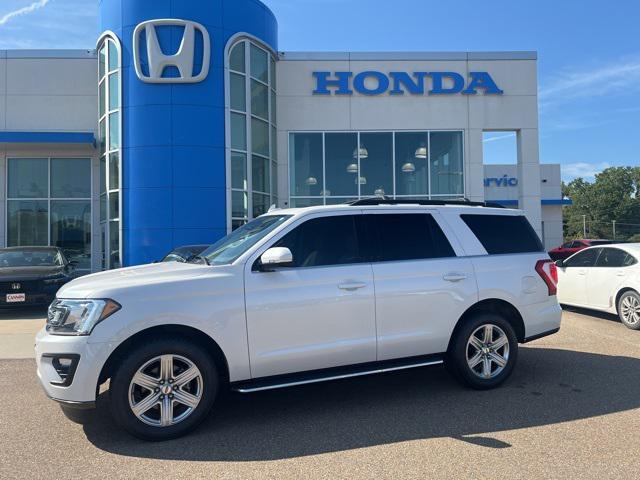 2019 ford expedition xlt