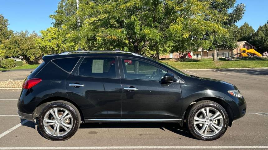 2010 nissan murano le