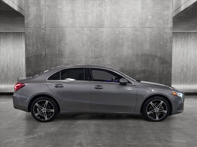 2022 mercedes-benz a-class a 220
