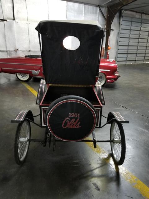 1901 oldsmobile replica