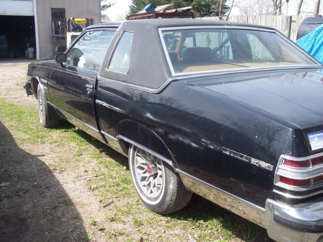 1979 pontiac bonneville brougham coupe 2-door 4.9l