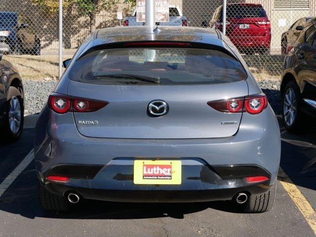 2022 mazda mazda3 fwd w/premium package