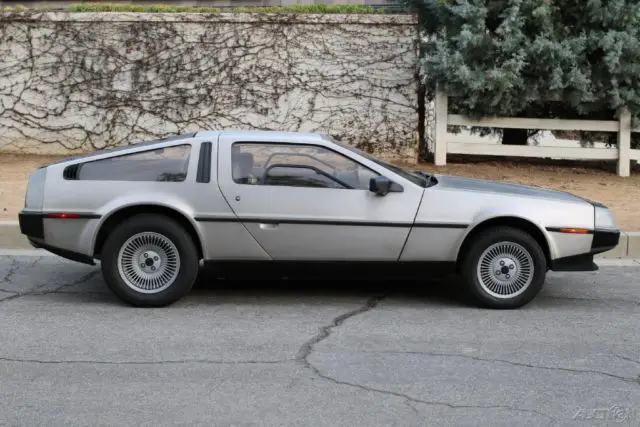 1982 delorean dmc-12. 31,500 orig miles. 5-speed manual. very original ca car