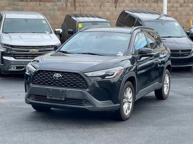 2022 toyota corolla cross le