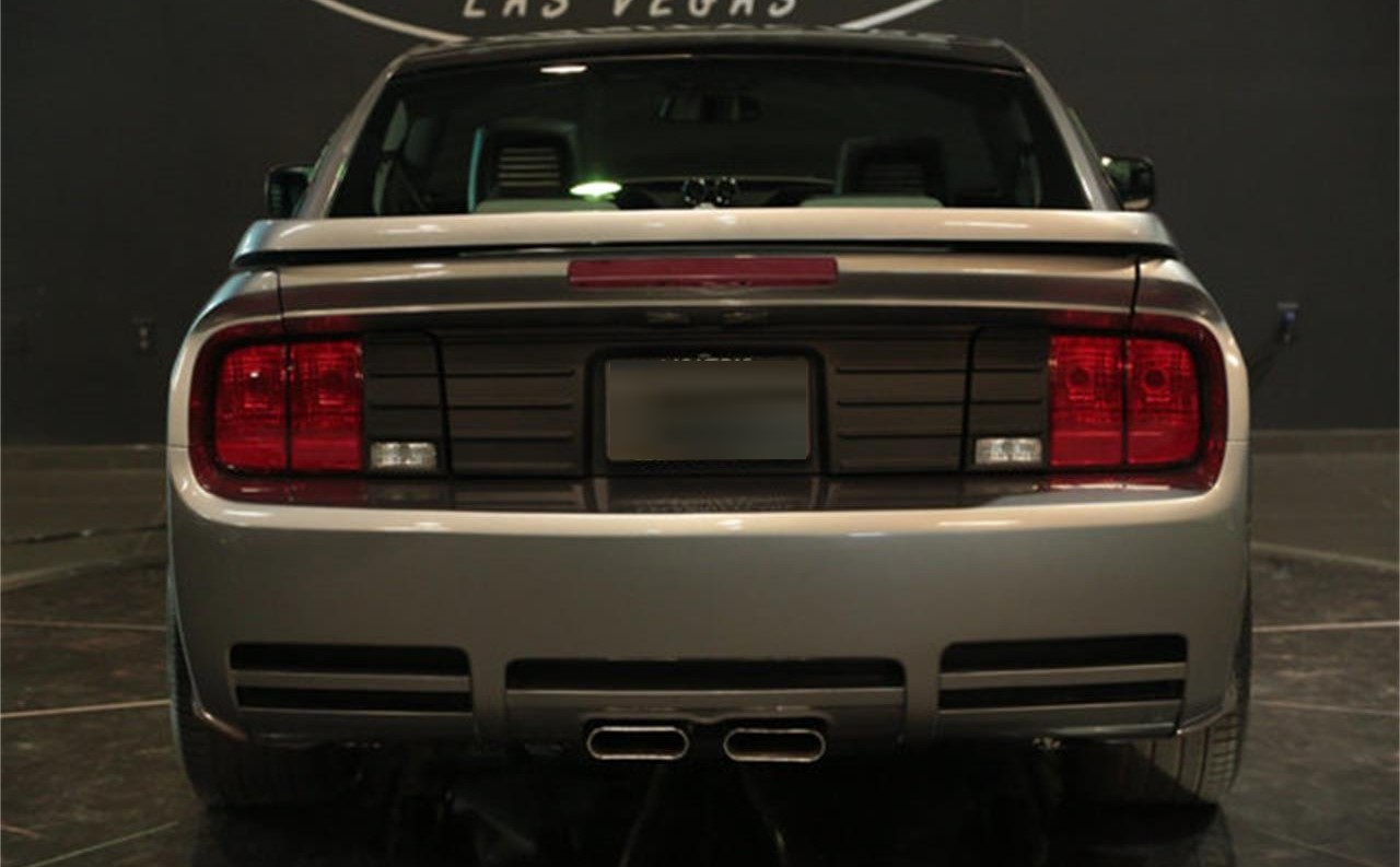 2005 ford mustang