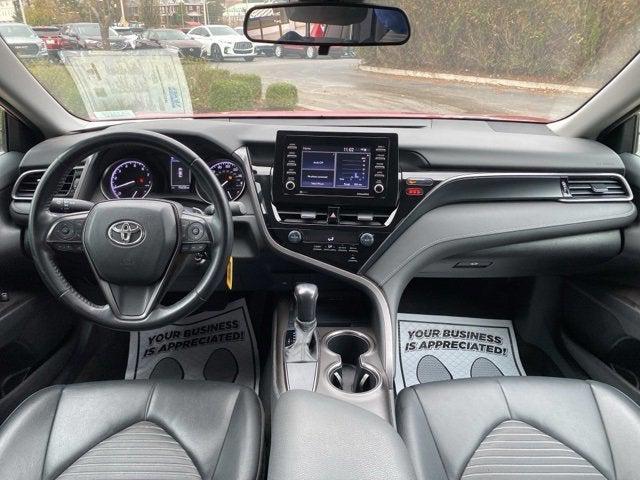 2021 toyota camry se
