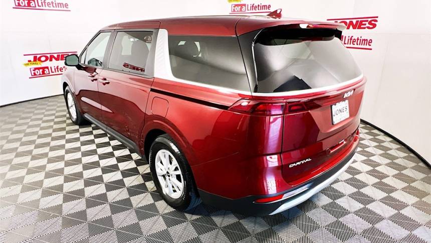 2024 kia carnival lx