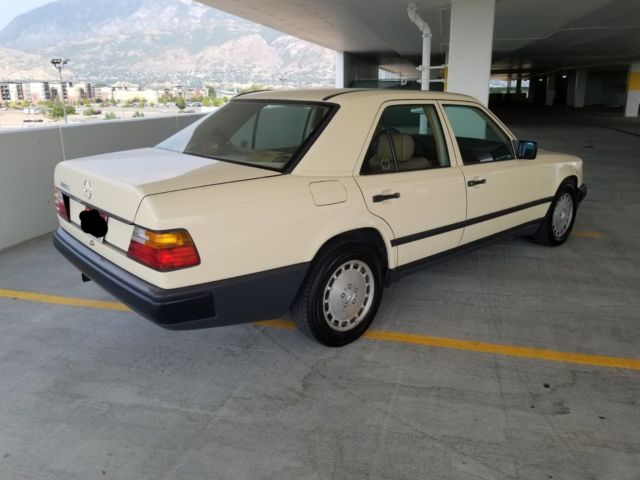 1988 mercedes 300e - clean title - 150k miles - very good condition