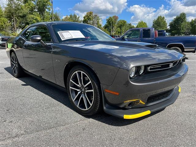2023 dodge challenger r/t