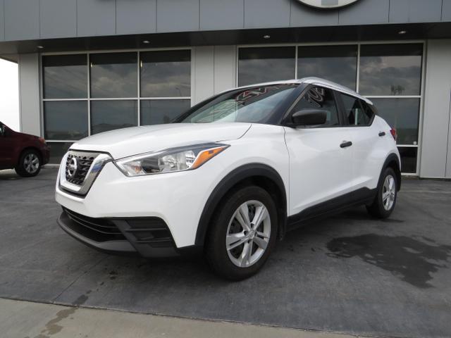 2019 nissan kicks s