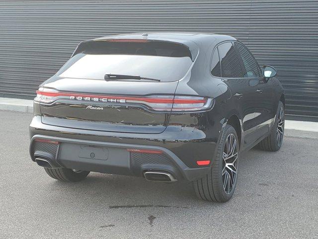 2024 porsche macan