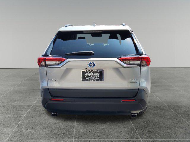2021 toyota rav4 hybrid xle premium