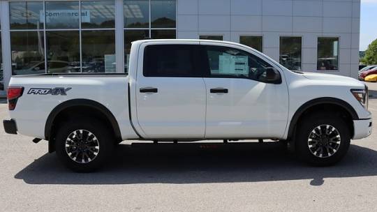 2024 Nissan Titan pro–x