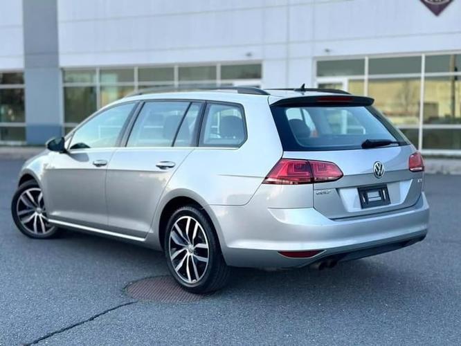 2016 volkswagen golf sportwagen tsi limited edition wagon 4d in chantilly, virginia