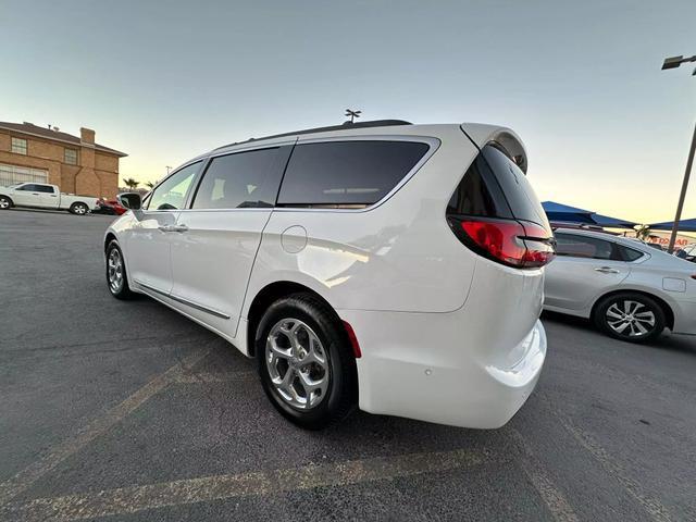 2022 chrysler pacifica limited