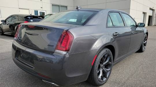 2022 Chrysler 300