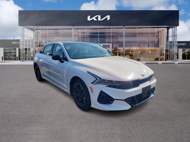 2021 kia k5 gt-line