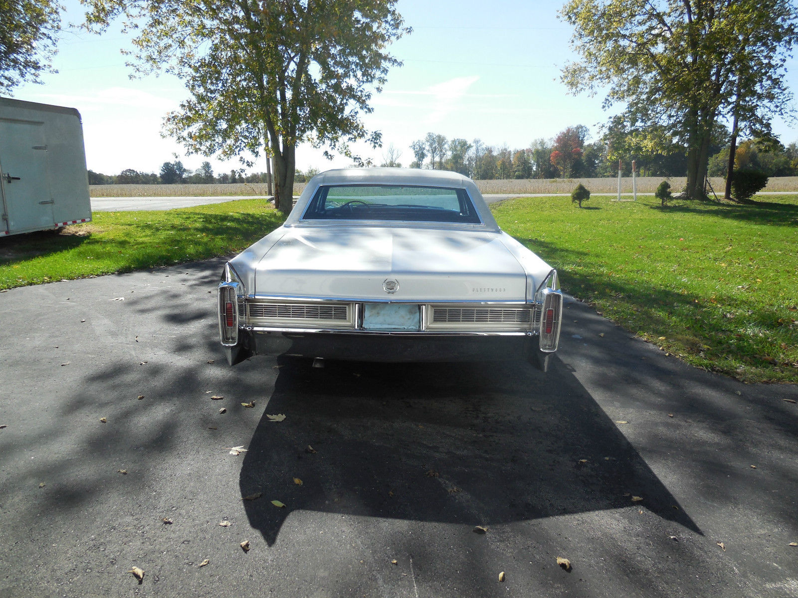 1965 cadillac fleetwood