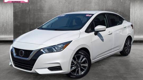 2022 Nissan Versa sv