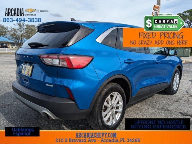 2020 ford escape se