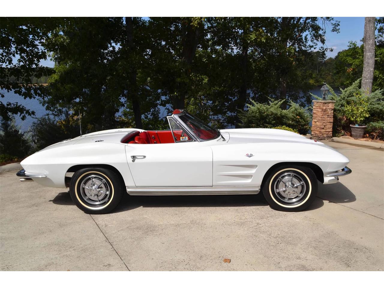 1963 chevrolet corvette
