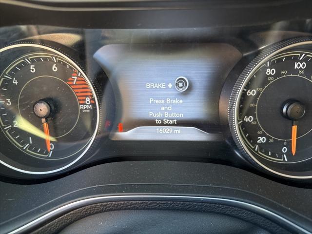 2021 jeep cherokee trailhawk