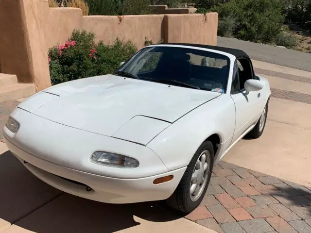 mazada miata convertible 1990
