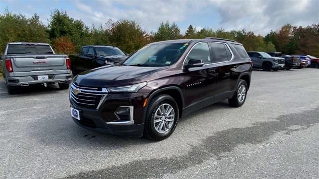 2022 chevrolet traverse lt leather