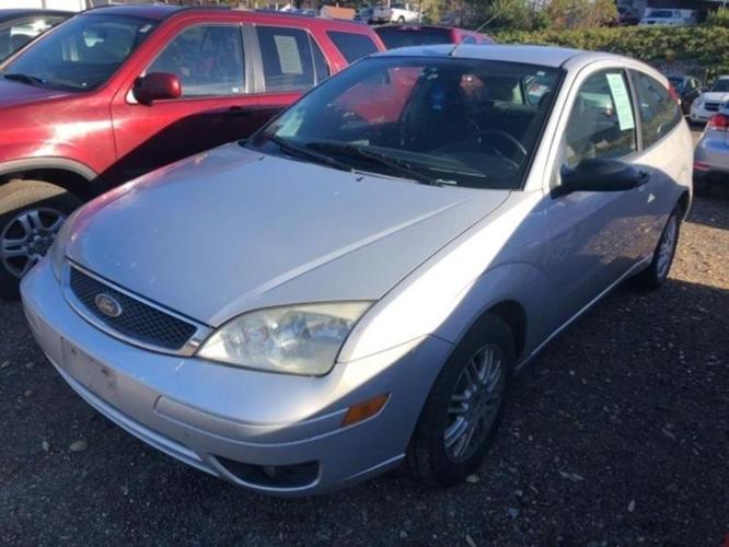 2005 ford focus zx3 s zx3 s 2dr hatchback for sale in northfield, new hampshire