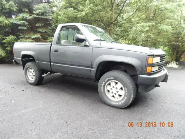 4x4 chevy k1500 short bed * 350-v8 * 5 speed * 4wd * cool truck * no reserve