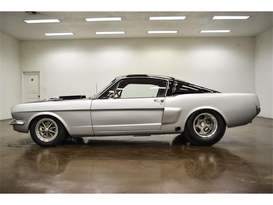 1966 ford mustang