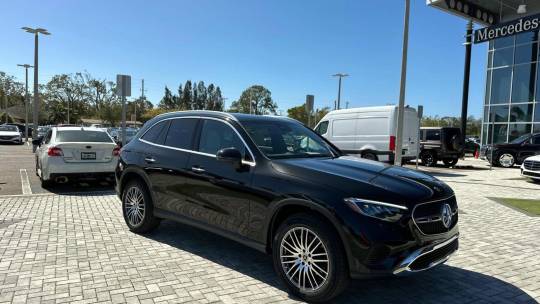 2025 Mercedes-Benz GLC
