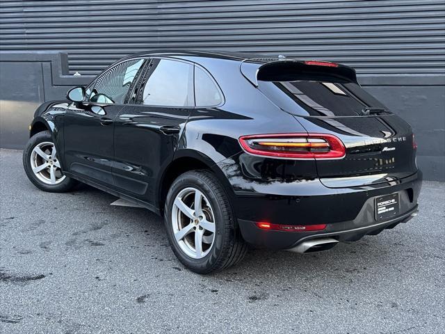2018 porsche macan base