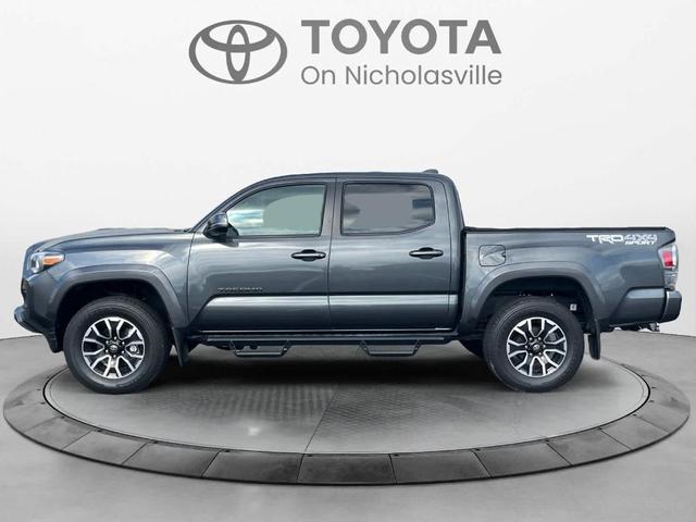 2023 toyota tacoma trd sport
