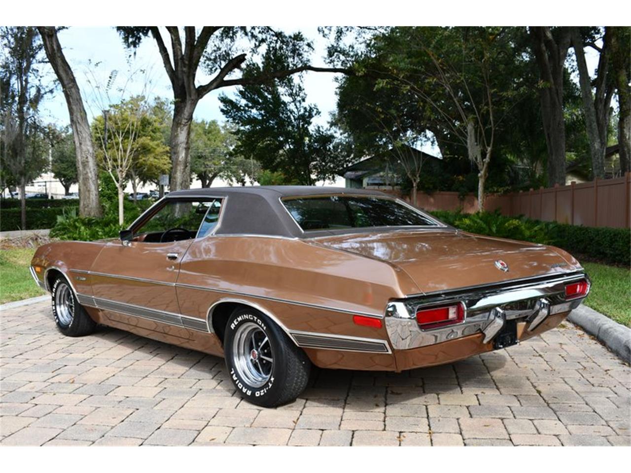 1972 ford gran torino
