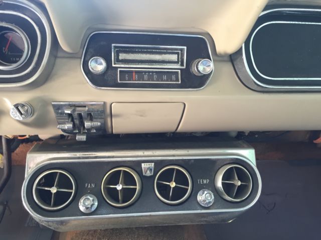 1966 ford mustang, a code 289, 3sp manual, a/c, 8 track, second owner