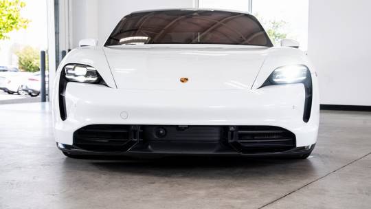 2020 porsche taycan turbo s