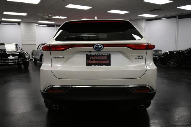 2021 toyota venza limited