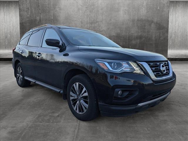 2017 nissan pathfinder sv